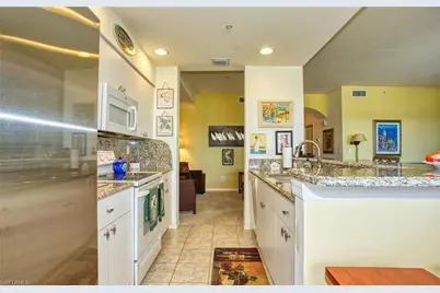 8066 Queen Palm Ln #513, Fort Myers, FL 33966 - Photo 15