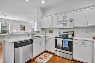 8780 Stockbridge Dr, Fort Myers, FL 33908 - Photo 15