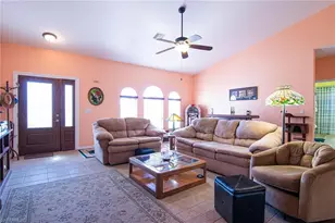 1845 NW 15th St, Cape Coral, FL 33993 - Photo 9