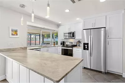 928 SW 52nd St, Cape Coral, FL 33914 - Photo 13