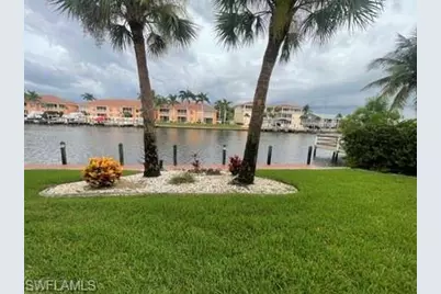 4525 Country Club Blvd #112, Cape Coral, FL 33904 - Photo 25