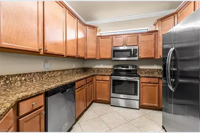 9101 Water Tupelo Rd, Fort Myers, FL 33912 - Photo 7