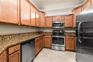 9101 Water Tupelo Rd, Fort Myers, FL 33912 - Photo 7