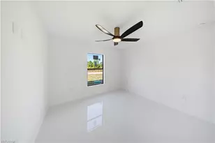 809 Anaconda Ave S, Lehigh Acres, FL 33974 - Photo 23