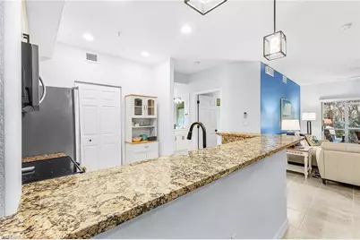 13140 Bella Casa Cir #1146, Fort Myers, FL 33966 - Photo 5