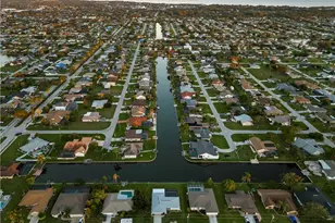 511 SE 18th Ave, Cape Coral, FL 33990 - Photo 3