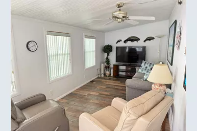 11182 Sunglow Ln, Fort Myers, FL 33908 - Photo 7