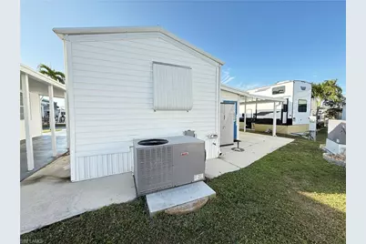 11182 Sunglow Ln, Fort Myers, FL 33908 - Photo 27