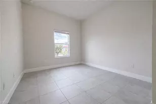 3303 SW 8th Pl, Cape Coral, FL 33914 - Photo 9