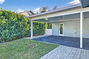 541 Bayside Dr, Fort Myers, FL 33919 - Photo 27