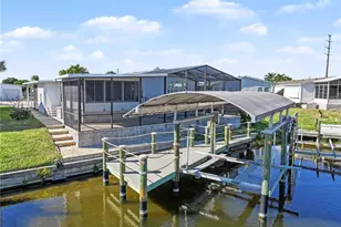 17511 Primrose Ct, Fort Myers Beach, FL 33931 - Photo 3