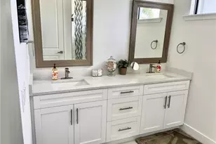 915 SW Embers Terrace, Cape Coral, FL 33991 - Photo 11