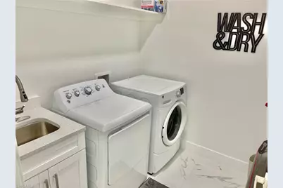 915 SW Embers Ter, Cape Coral, FL 33991 - Photo 23