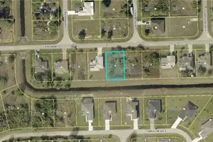 616 Kingsbury St E, Lehigh Acres, FL 33974 - Photo 1