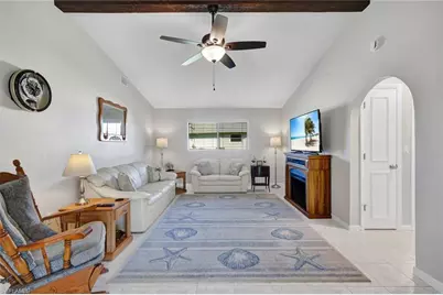 215 SE 12th Ave, Cape Coral, FL 33990 - Photo 9