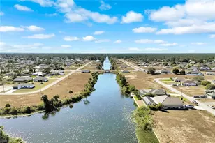 1119 NE 39th St, Cape Coral, FL 33909 - Photo 21