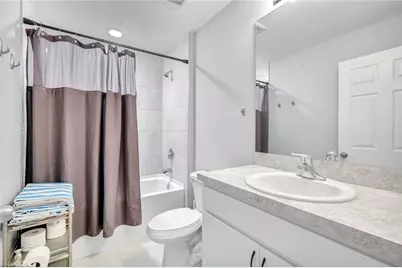 1119 NE 39th St, Cape Coral, FL 33909 - Photo 15