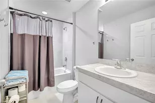 1119 NE 39th St, Cape Coral, FL 33909 - Photo 15