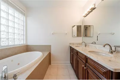 15250 Riverbend Blvd #101, North Fort Myers, FL 33917 - Photo 11