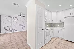 170 Poinsettia Cir NE, Port Charlotte, FL 33952 - Photo 11