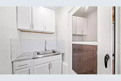 170 Poinsettia Cir NE, Port Charlotte, FL 33952 - Photo 17