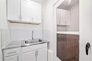 170 Poinsettia Cir NE, Port Charlotte, FL 33952 - Photo 17