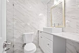 170 Poinsettia Cir NE, Port Charlotte, FL 33952 - Photo 5