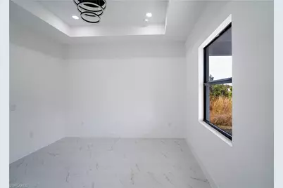 987 Edgerton Ave, Lehigh Acres, FL 33974 - Photo 7