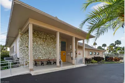 516 Menton Ln, Naples, FL 34112 - Photo 29