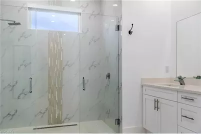 331 NE 7th St, Cape Coral, FL 33909 - Photo 15