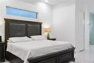 331 NE 7th St, Cape Coral, FL 33909 - Photo 17