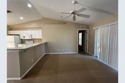 2016 NE 7th Pl, Cape Coral, FL 33909 - Photo 3