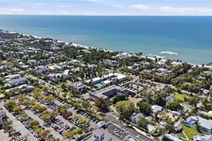 1295 Gulf Shore Blvd S, Naples, FL 34102 - Photo 33