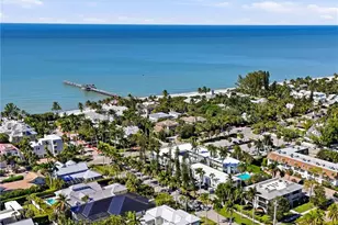 1295 Gulf Shore Blvd S, Naples, FL 34102 - Photo 31