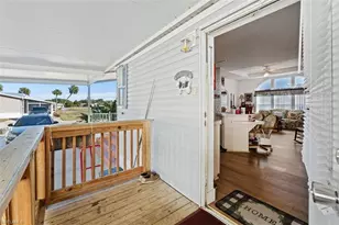 925 Yacht Club Way NW, Moore Haven, FL 33471 - Photo 5