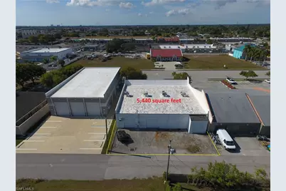 4427 SE 16th Pl #4, Cape Coral, FL 33904 - Photo 5