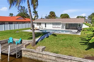 1432 Wellington Ct, Cape Coral, FL 33904 - Photo 35