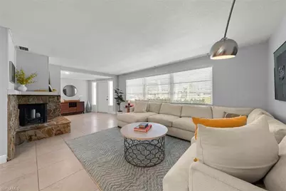 12150 McGregor Blvd, Fort Myers, FL 33919 - Photo 7