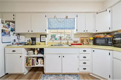 990 Morris Taylor Rd, Felda, FL 33930 - Photo 9