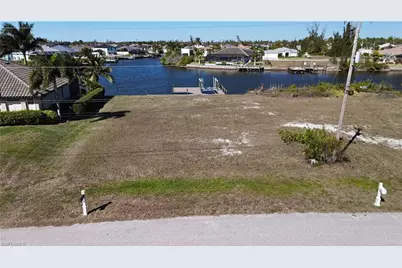 3527 NW 21st Ter, Cape Coral, FL 33993 - Photo 3