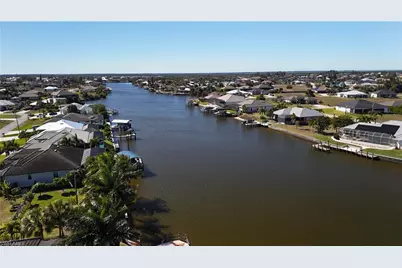 3527 NW 21st Ter, Cape Coral, FL 33993 - Photo 9