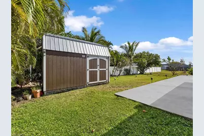 621 NW 28th Ter, Cape Coral, FL 33993 - Photo 25