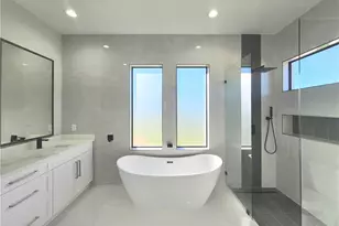 2709 NW 41st Pl, Cape Coral, FL 33993 - Photo 21