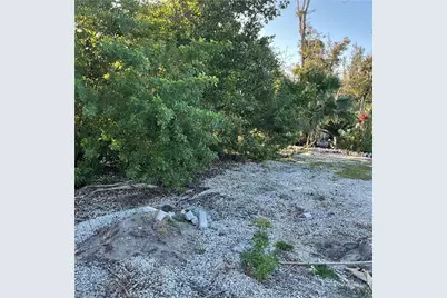 7156 Cobiac Dr, Saint James City, FL 33956 - Photo 7