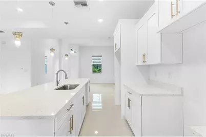 1606 Euclid Ave, Lehigh Acres, FL 33972 - Photo 9