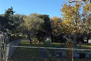 615 Ridgeview Cir, Clewiston, FL 33440 - Photo 7