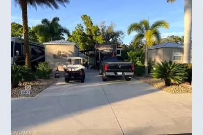 10345 Prairie Iris Trl, Fort Myers, FL 33905 - Photo 3