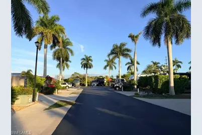 10345 Prairie Iris Trl, Fort Myers, FL 33905 - Photo 27