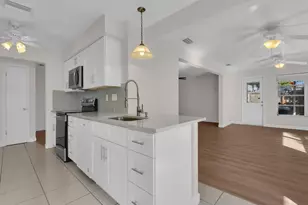 1016 Bayshore Ave, Fort Myers, FL 33919 - Photo 15