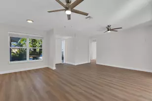 1016 Bayshore Ave, Fort Myers, FL 33919 - Photo 17